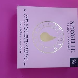 Body wash infused buffer